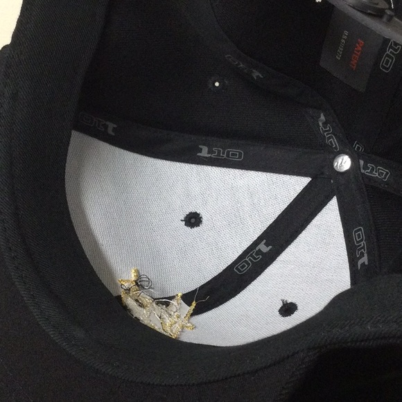 New Remy Martin Hat - Picture 6 of 7